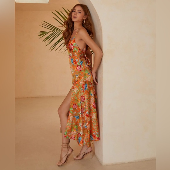 🔥SEXY🔥Never Worn Vici Valora Satin Slip MIDI Dress Sz M Medium - Picture 4 of 16